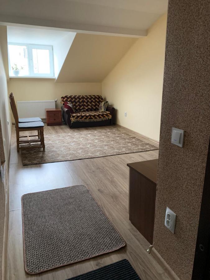 Затишна Оселя / Уютные Апартаменты / Cosy Home Lviv Bagian luar foto