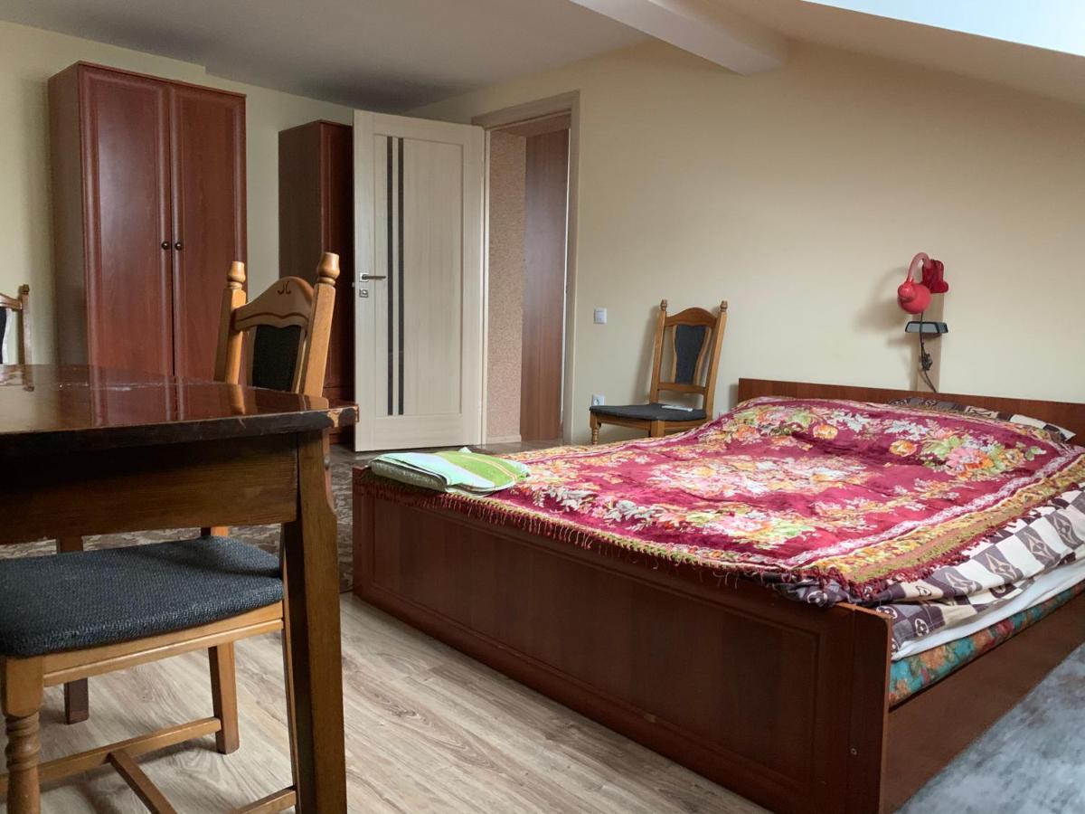 Затишна Оселя / Уютные Апартаменты / Cosy Home Lviv Bagian luar foto